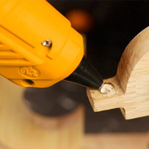INGCO ELECTRIC GLUE GUN 20W WITH 2PCS 150MM GLUE STICK GG148 thumbnail