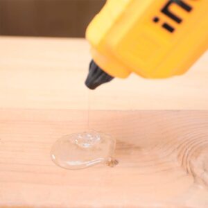 INGCO GLUE STICK 11.2MM X 20CM AKTGS2061 thumbnail