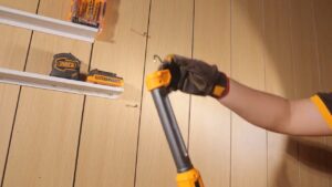 INGCO 4V RECHARGEABLE LED WORK LAMP 150~300 LUMENS (NO USB CHARGER) HWLI043006 thumbnail
