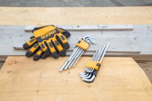 INGCO 18PCS EXTRA LONG HEX KEY(1.5-10MM) & TORX KEY(T10-T50) SET HHKSET0181 thumbnail