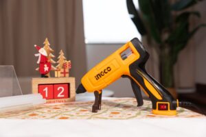 INGCO ELECTRIC GLUE GUN 45W-MAX250W WITH 8PCS150MM GLUE STICK GG408 thumbnail