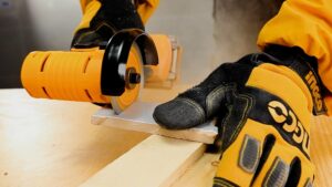 INGCO 20V LI-ION MINI CUT-OFF TOOL 76MM CAGLI7601 (BARE UNIT) thumbnail